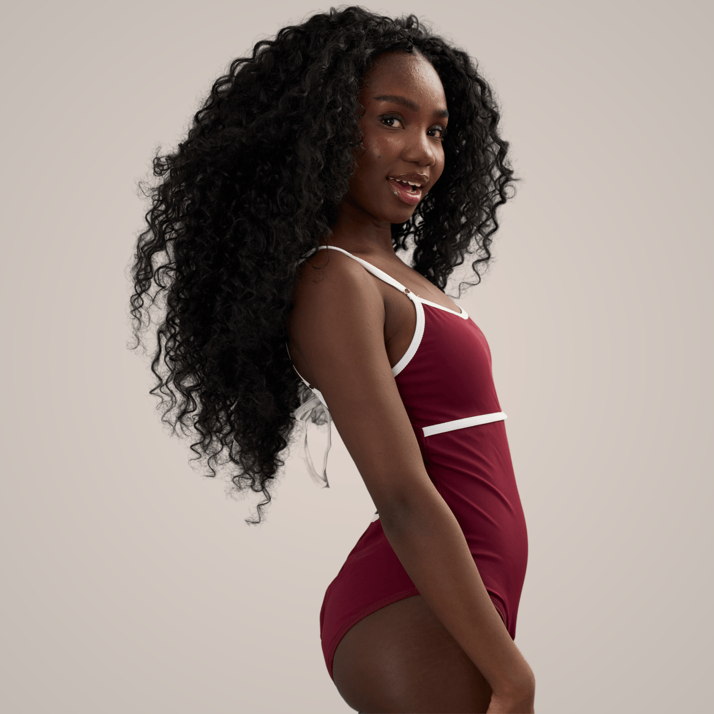 Periodenbadeanzug „Jasmine“ burgund