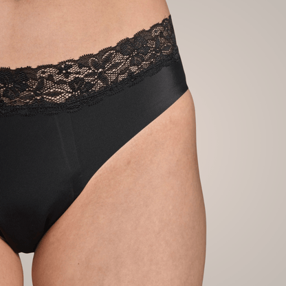 Magnolia Pro - seamless Periodenslip mit Spitze